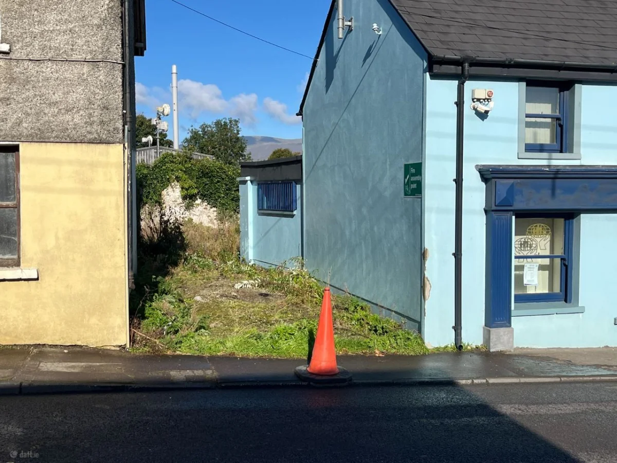 The Square, Milltown, Co. Kerry - Image 6