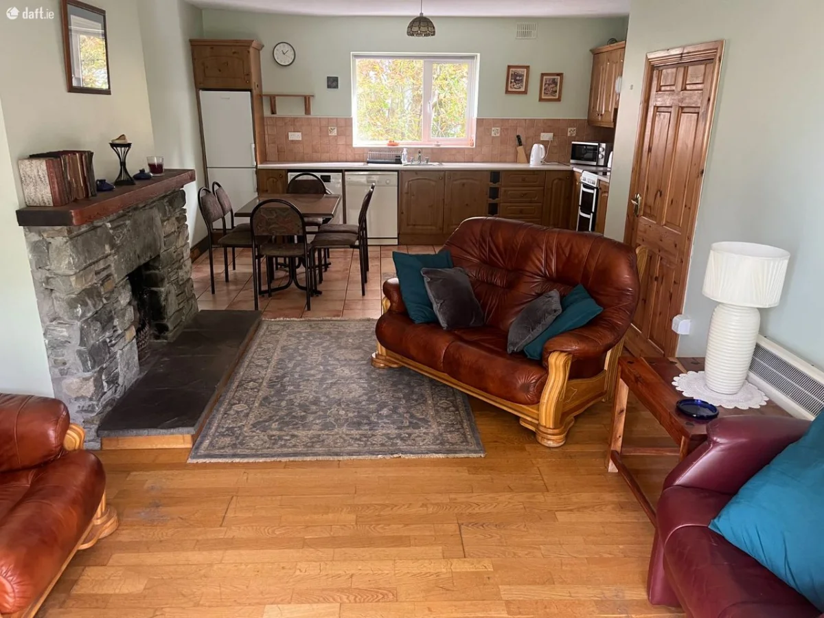 Townhouse 10,Emir Court,Kilnabrack Lower,Glenbeigh,Killarney,Co. Kerry, Glenbeigh, Co. Kerry - Image 2