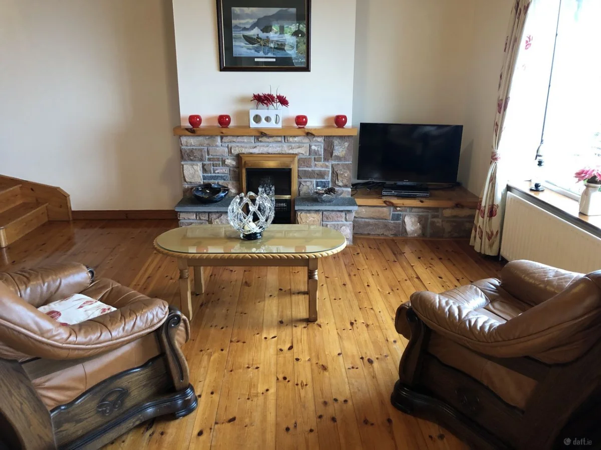 Gleensk, Kells, Glenbeigh, Co. Kerry - Image 2