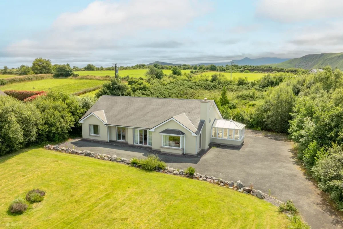 Ballyclave, Dooks, Co. Kerry